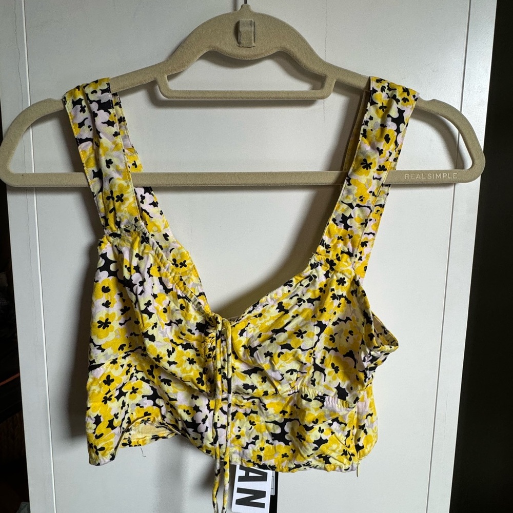 Urban Outfitters Floral Crop